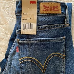Levi’s 524 Skinny Jeans